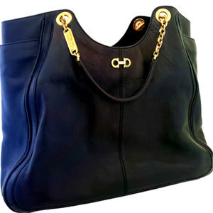 Salvatore Ferragamo Large Black Leather Tote Shoulder Handbag-Betulla-Used